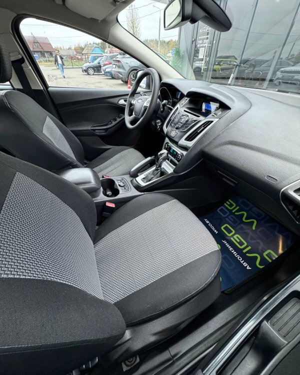 Ford Focus III - Image 13