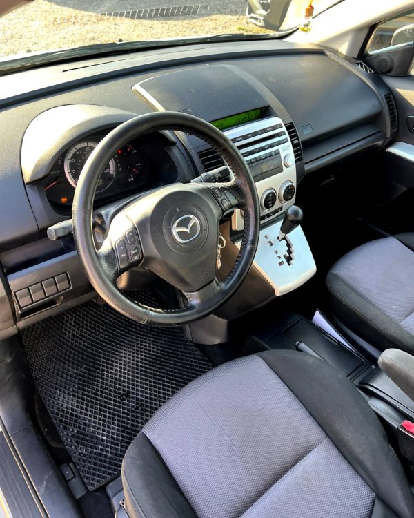 Mazda 5 I · Рестайлинг - Image 10