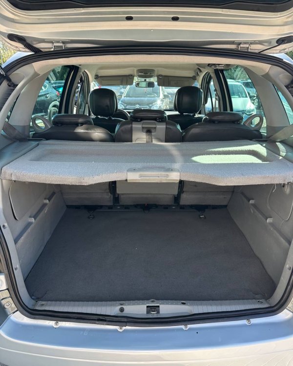 Renault Scenic I · Рестайлинг - Image 10