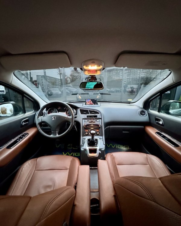 Peugeot 5008 I - Image 9