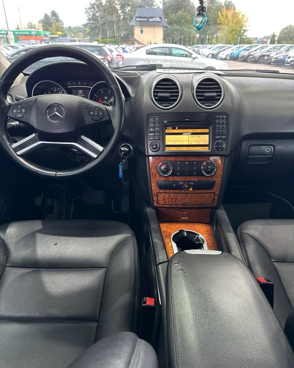 Mercedes-Benz M-Класс W164 · Рестайлинг - Image 11