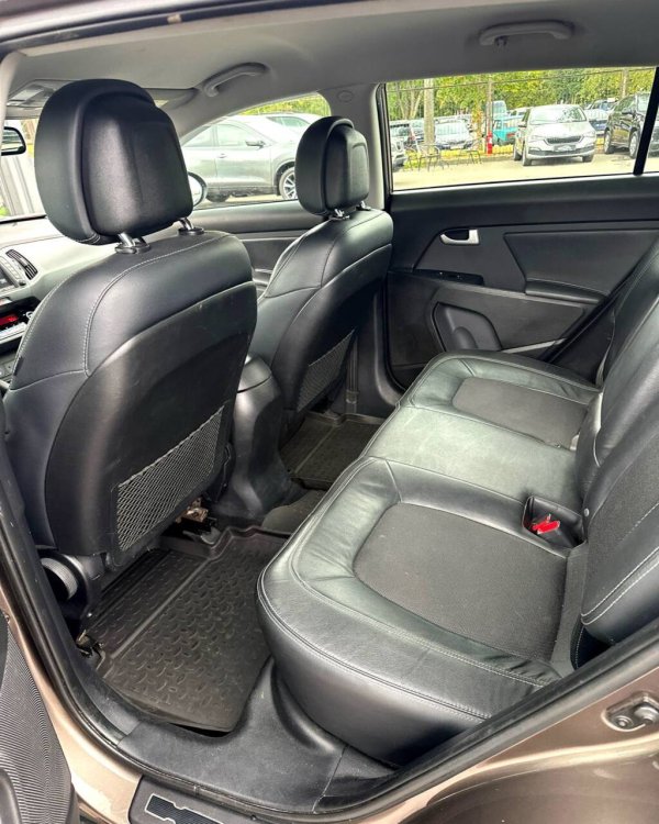 Kia Sportage III · Рестайлинг - Image 12
