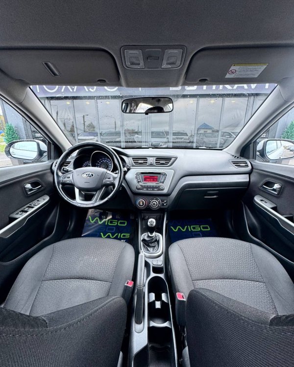 Kia Rio III - Image 9
