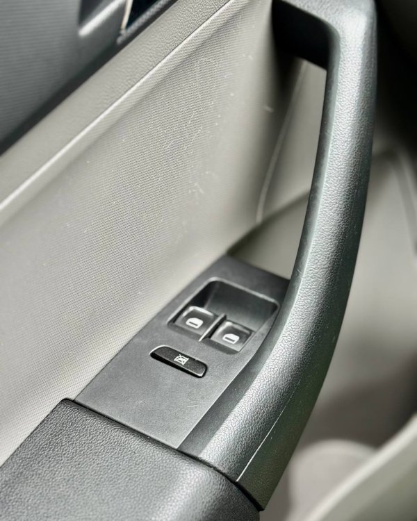 SEAT Toledo IV - Image 18