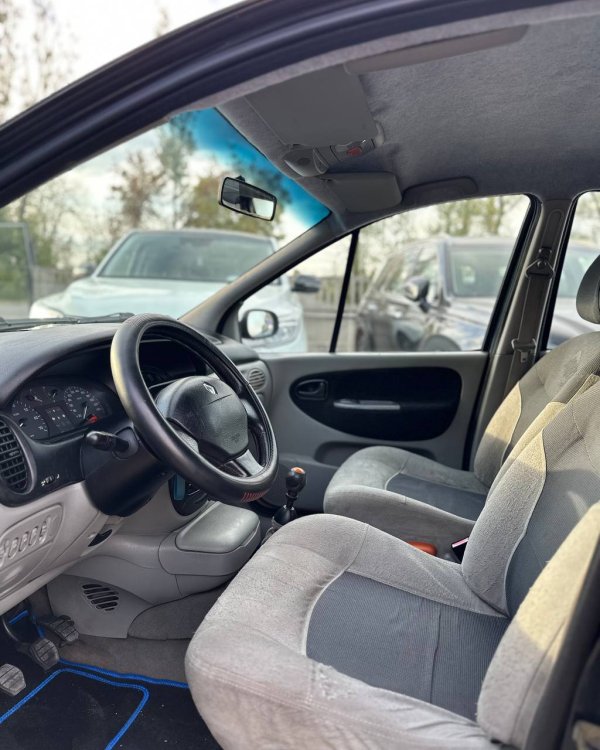 Renault Scenic I · Рестайлинг - Image 7