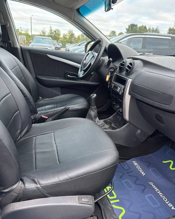 Nissan Almera III (G15) - Image 11