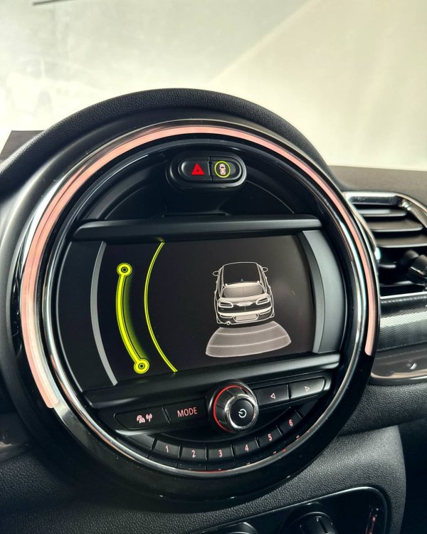 MINI Clubman F54 - Image 12