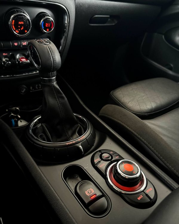MINI Clubman F54 - Image 14