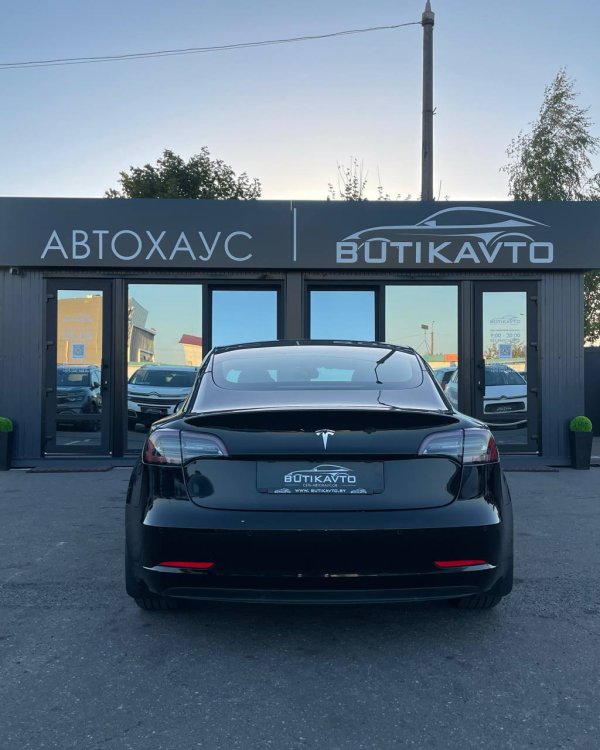 Tesla Model 3 I · Рестайлинг - Image 6