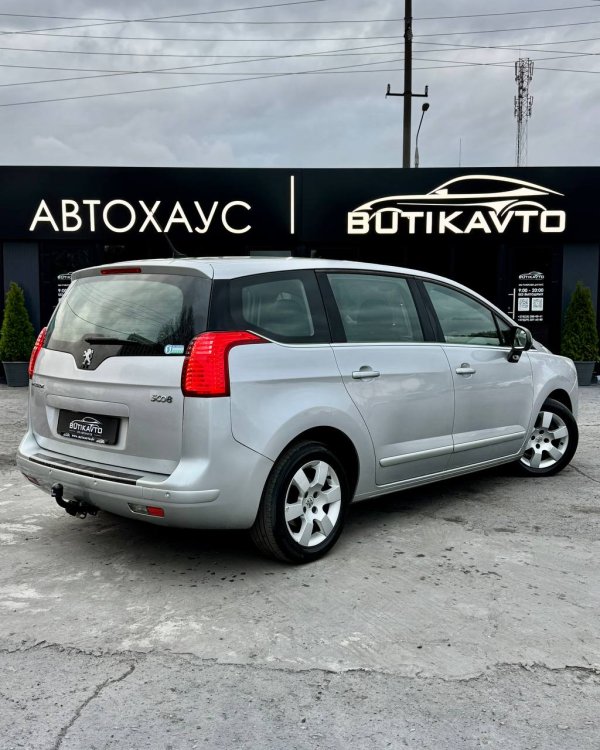 Peugeot 5008 I - Image 6