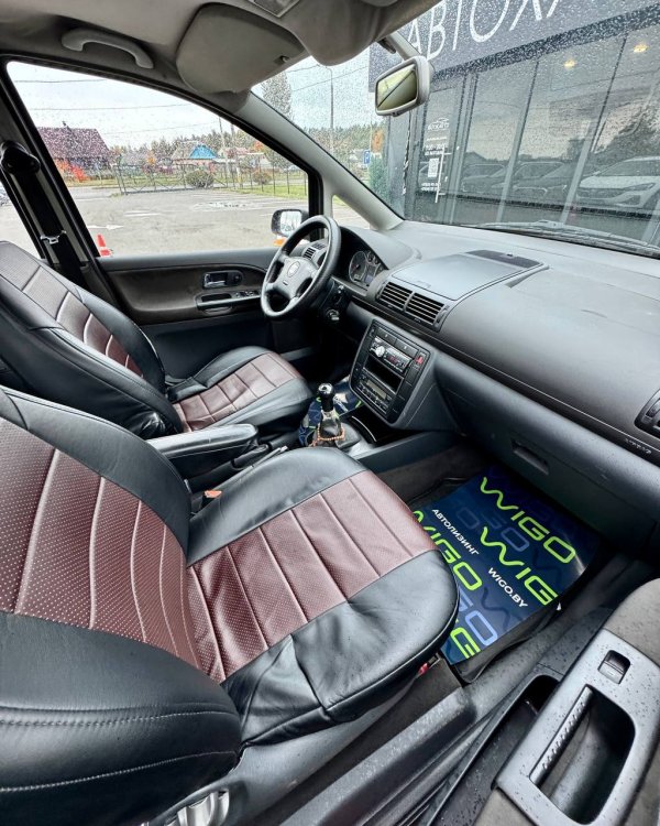SEAT Alhambra I · Рестайлинг - Image 13