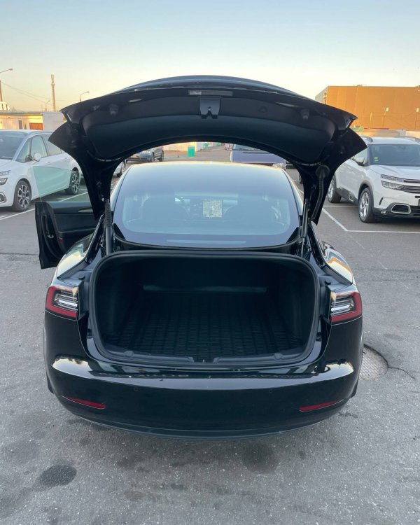 Tesla Model 3 I · Рестайлинг - Image 13