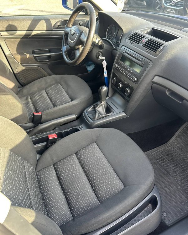 Skoda Octavia II · Рестайлинг - Image 14