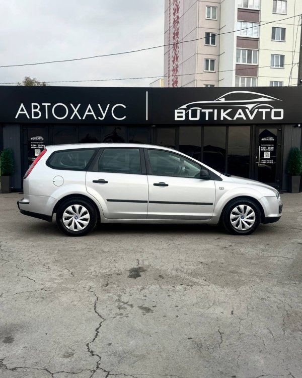 Ford Focus I · Рестайлинг - Image 8