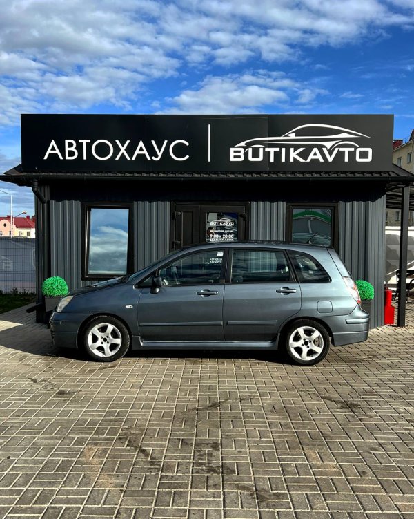 Suzuki Liana I · Рестайлинг - Image 4