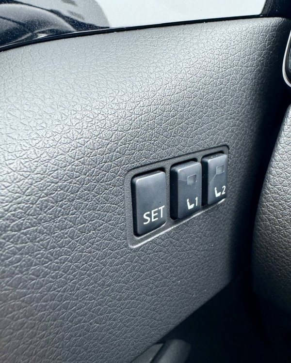 Nissan Rogue Sport I · Рестайлинг - Image 19