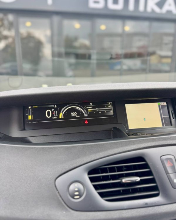 RENAULT MEGANE GRAND SCENIC - Image 20
