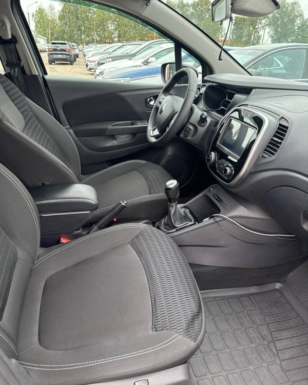 Renault Kaptur I - Image 13
