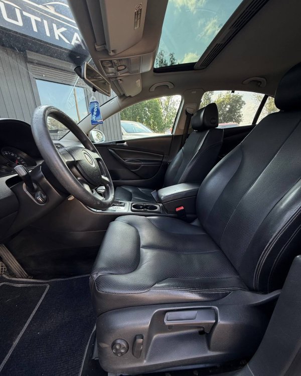 Volkswagen Passat B6 - Image 7
