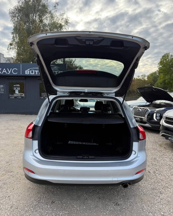 Ford Focus IV - Image 13