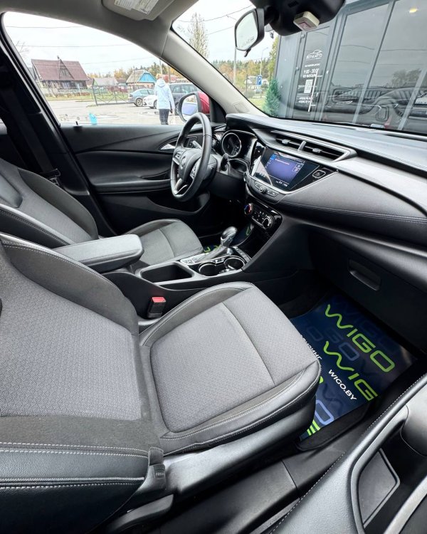 Buick Encore GX I - Image 13