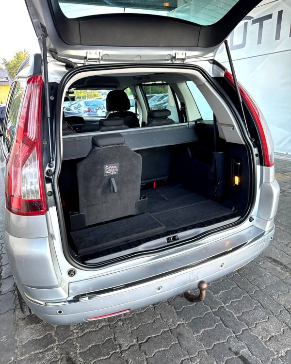 Citroen C4 Grand Picasso I - Image 14