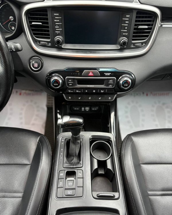 Kia Sorento III · Рестайлинг - Image 13