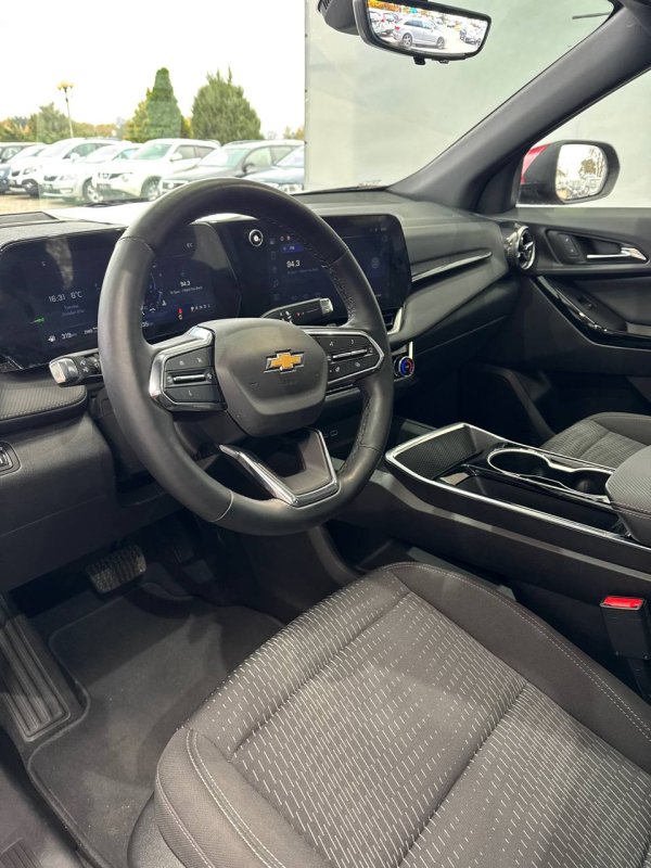 Chevrolet Equinox IV - Image 17
