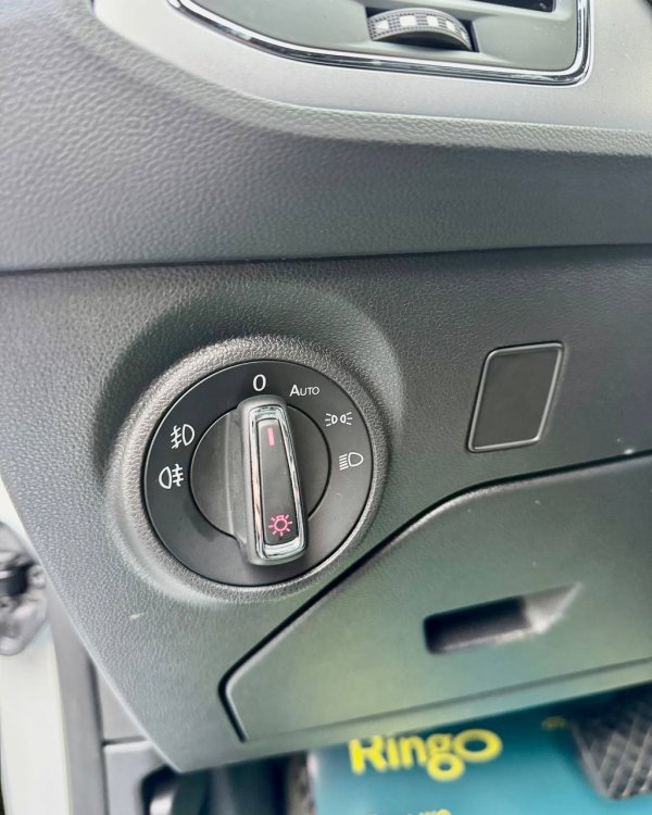 SEAT Leon III · Рестайлинг - Image 19