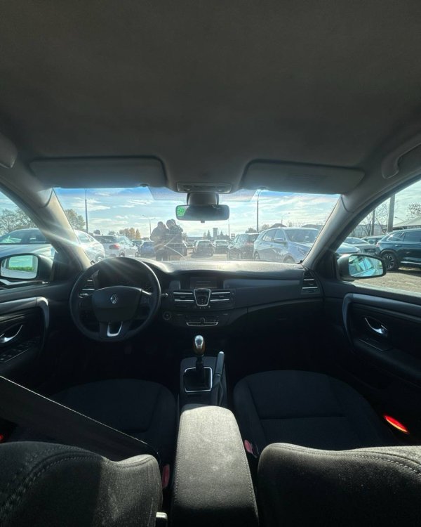 Renault Laguna III - Image 9