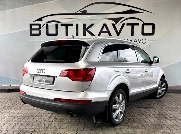 Audi Q7 4L - Image 7