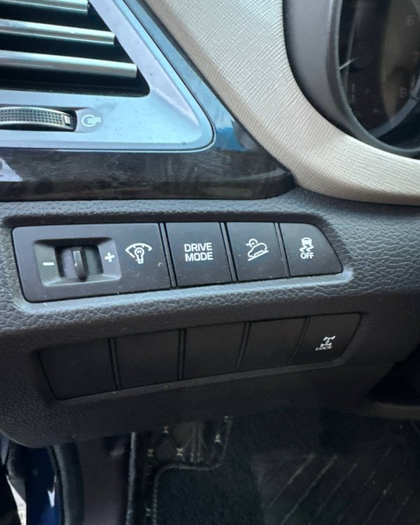 Hyundai Santa Fe DM · Рестайлинг - Image 15