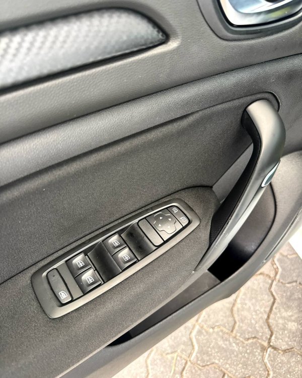 Renault Megane IV - Image 9