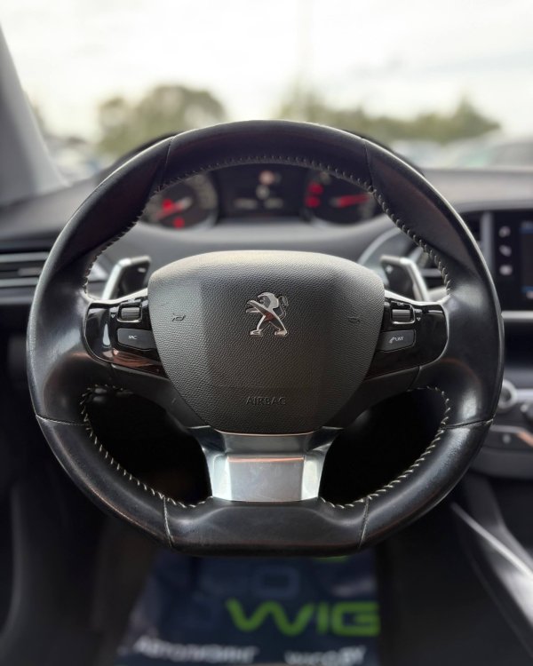 Peugeot 308 T9 · Рестайлинг - Image 15