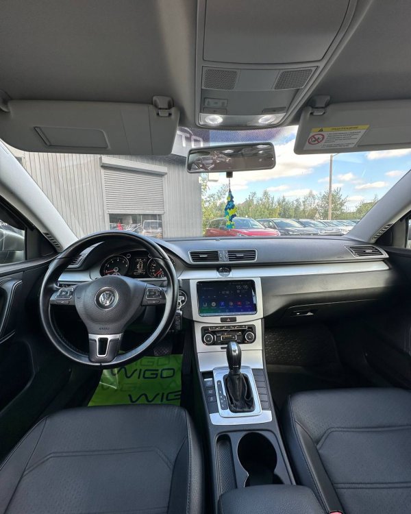 Volkswagen Passat B7 - Image 9