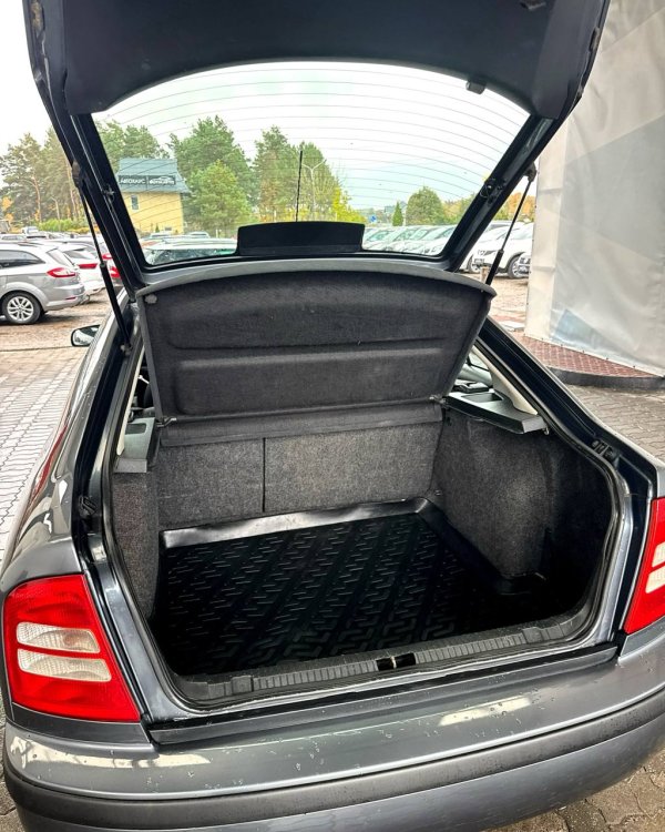 Skoda Octavia I · Рестайлинг - Image 14