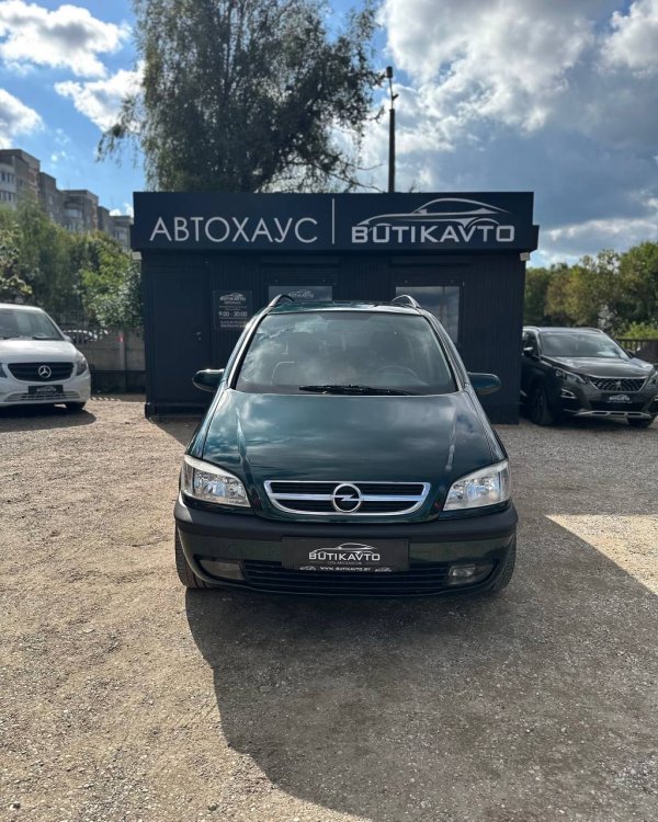 Opel Zafira A - Image 2