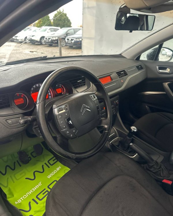 Citroen C5 II - Image 11