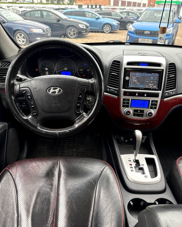 Hyundai Santa Fe CM - Image 13
