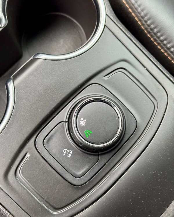 GMC Terrain II - Image 17