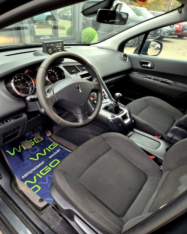 Peugeot 5008 I - Image 9