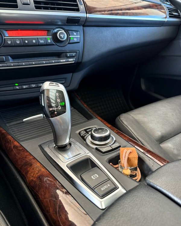 BMW X5 E70 - Image 14