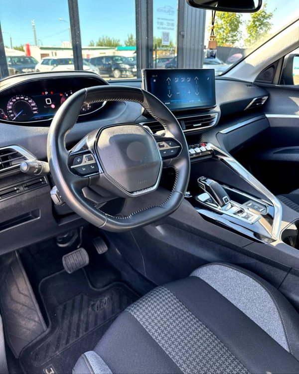 Peugeot 3008 II · Рестайлинг - Image 11