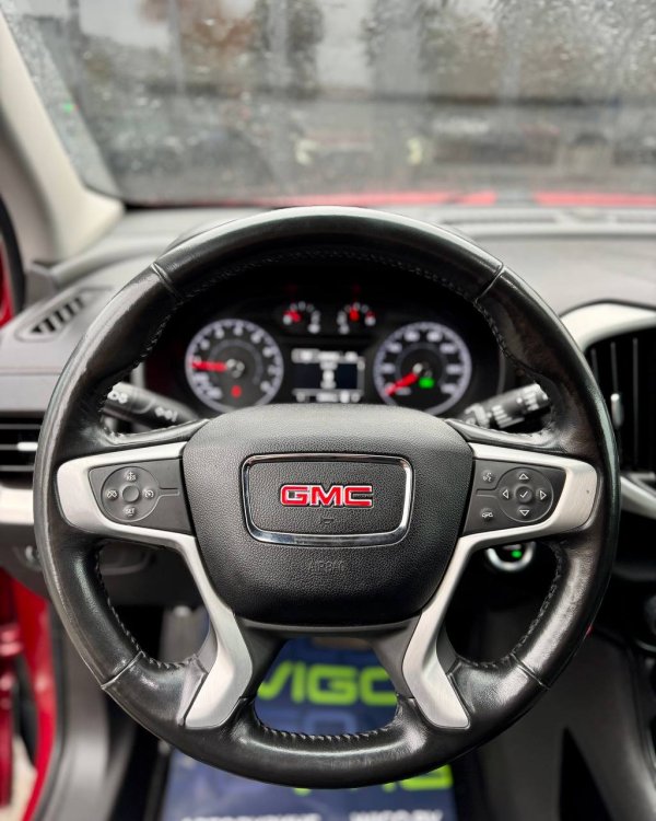 GMC Terrain II - Image 15