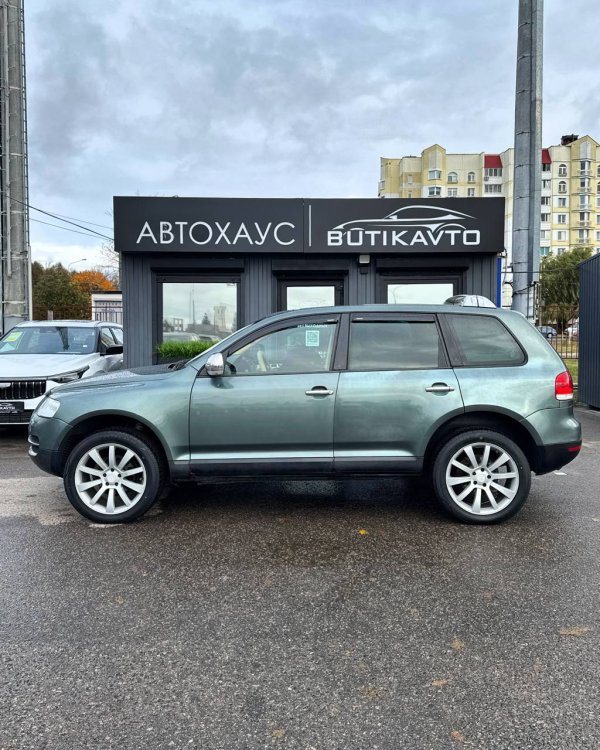 Volkswagen Touareg I - Image 8