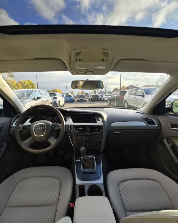 Audi A4 B8 - Image 9