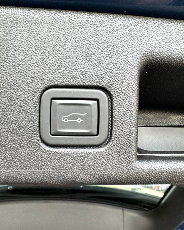 Chevrolet Equinox III · Рестайлинг - Image 16