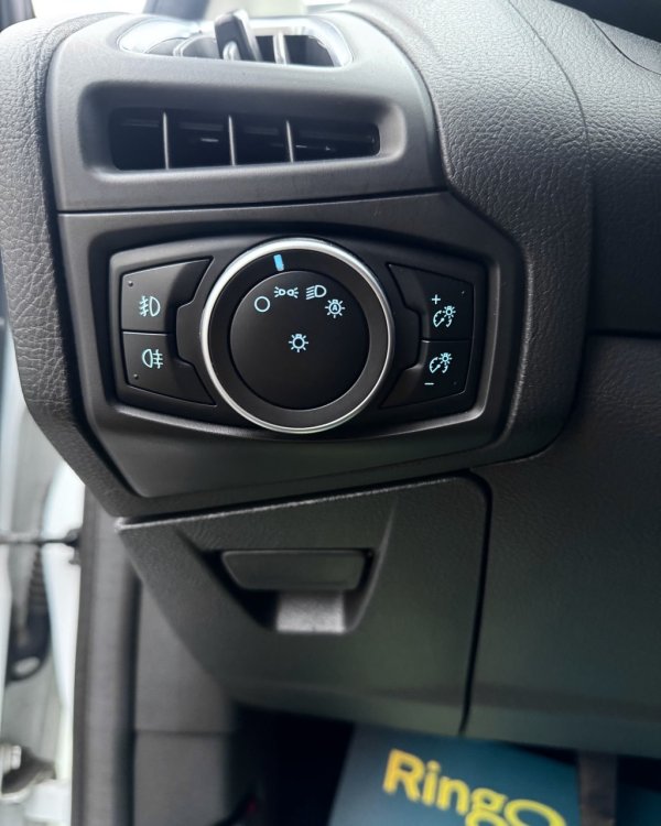 Ford Focus III · Рестайлинг - Image 21