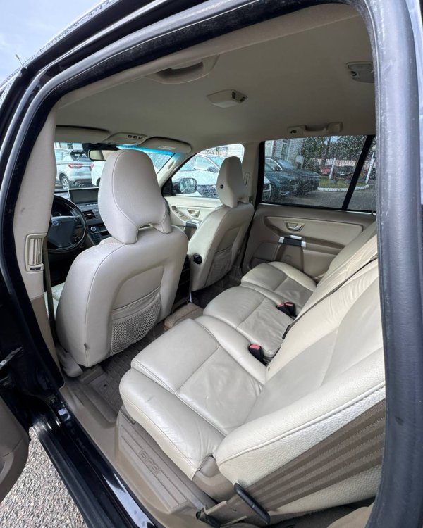 Volvo XC90 I · Рестайлинг - Image 11