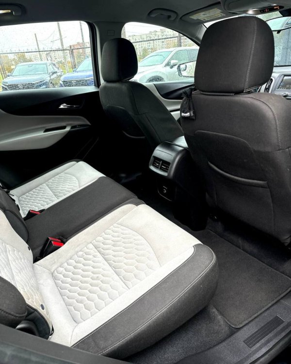 Chevrolet Equinox III - Image 13
